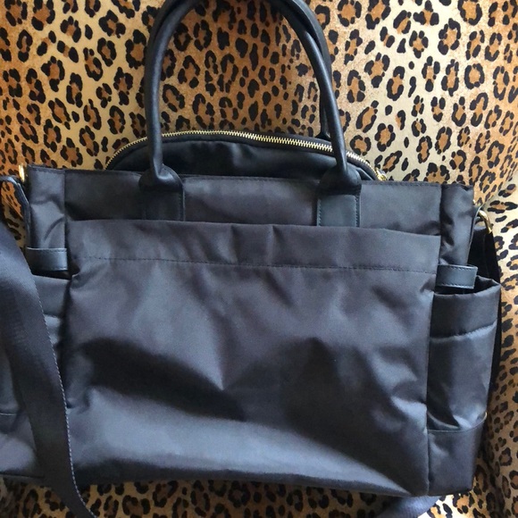 Skip Hop Chelsea Downtown Chic Diaper Satchel - Picture 3 of 6